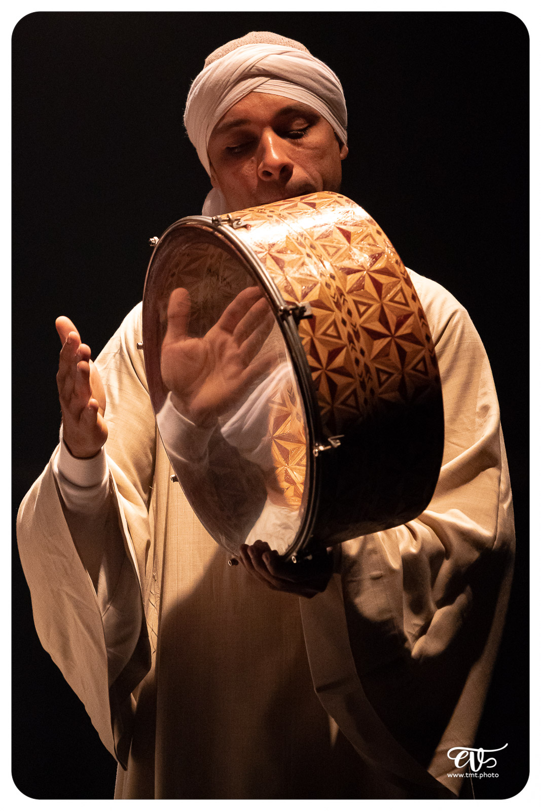 DANS LE CERCLE DES HOMMES DU NIL - CENTRE MEDHAT FAWZY DE MALLAW